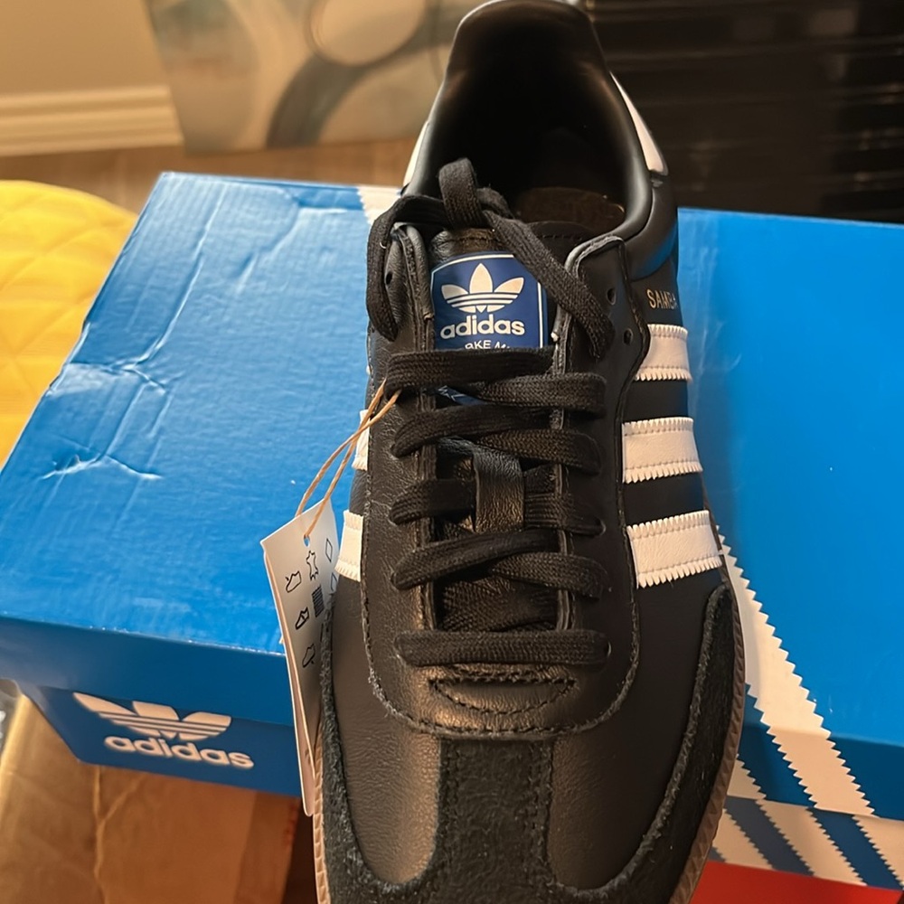 New In Box - Picture 4 of 4